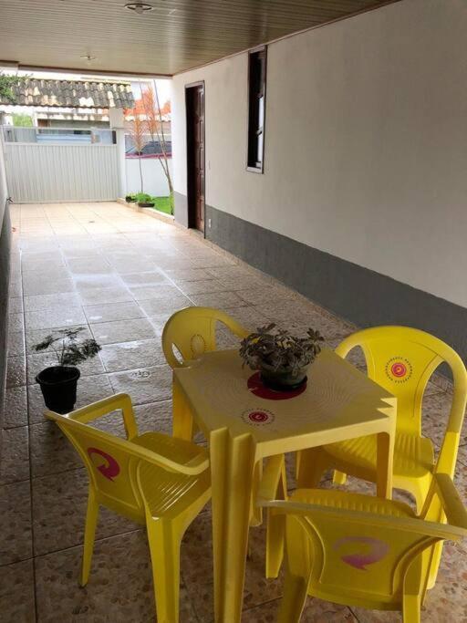 Apenas 100 Metros Da Praia, Casa Espacosa E Calma Rio das Ostras Exterior photo